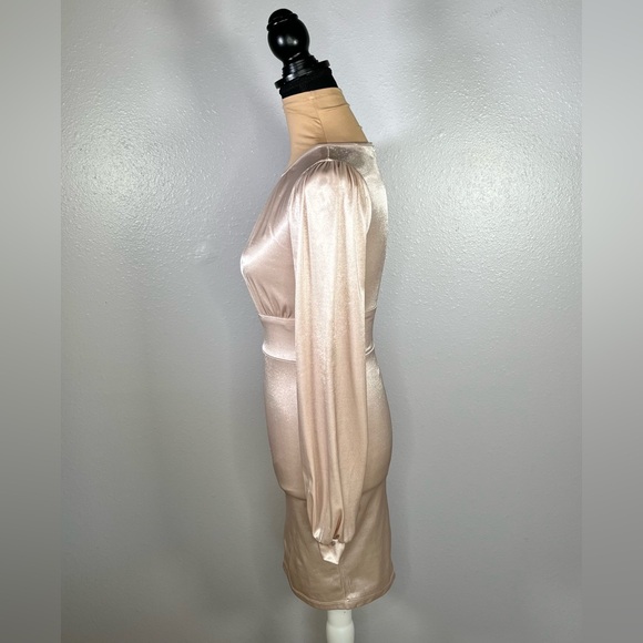Lurelly Champagne sheen keyhole cut out longsleeve mini dress XS holiday NYE - Picture 4 of 16